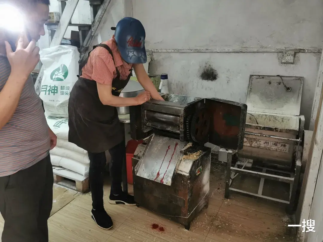 一搜 广西一女工左手卷入压面机，紧急救援取出后画面触目惊心