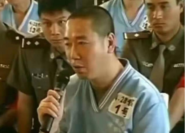 齐齐哈尔 揭秘2000年代东北扫黑案4：黑老大枪杀司机，花钱摆平不坐牢