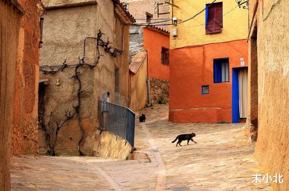 末小北|深夜，你哭醒过吗？（很心酸）