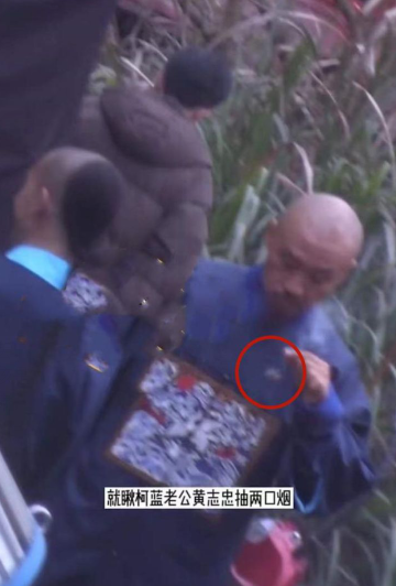 黄志忠|知名老戏骨被批素质低下，在禁烟区抽烟，曾经和朱一龙搭档扮演父子