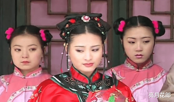 小燕子|《还珠格格》：以前认为小燕子做得对，现在发现她毁了杜小姐一生