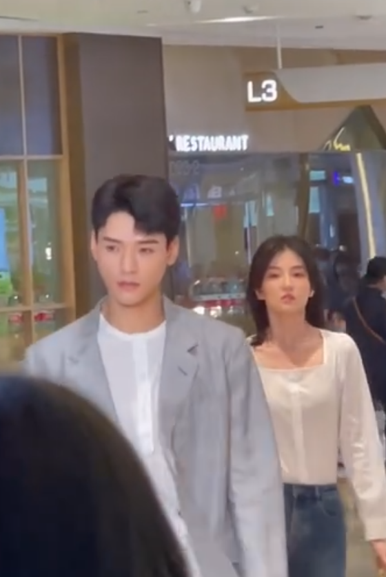 龚俊|从背景板到c位：龚俊没意识到不下海后他面临的危机