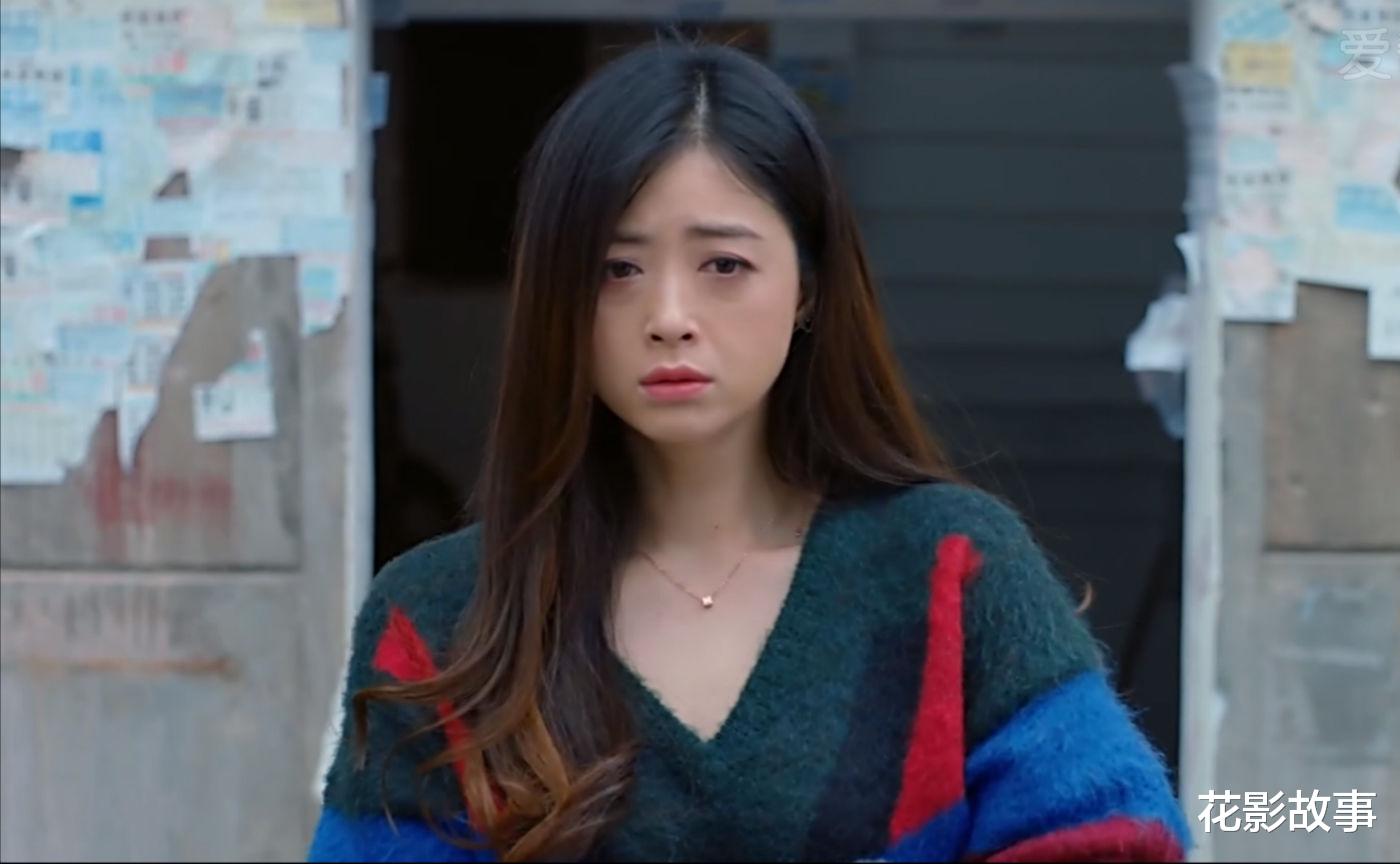 花影故事|《妈妈，你真好看》：女儿和母亲的关系，是社会和时代的投影