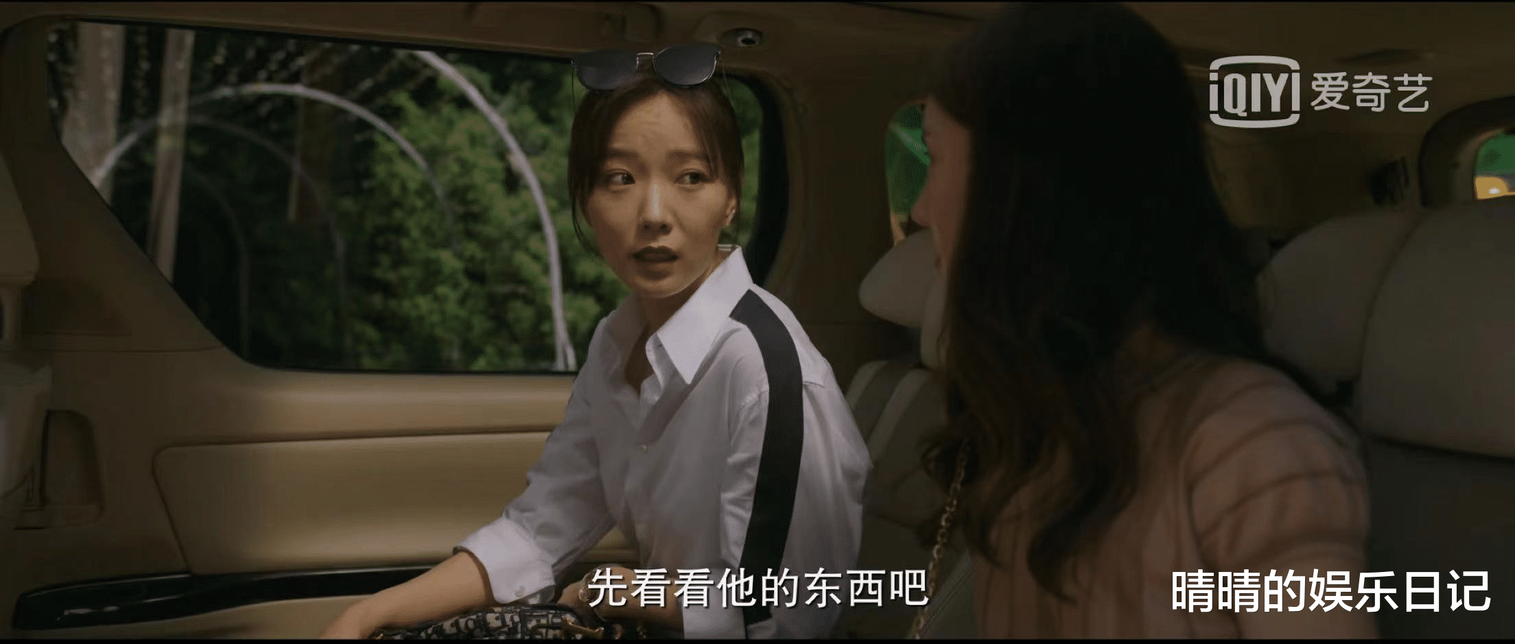 冯小刚|播出8集冲上热榜第一！冯小刚一出手，就是电视剧的巅峰