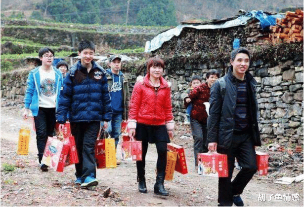 胡子鱼情感|妻子婚内出轨四年,40岁的丈夫却默不作声,只把妻子当成了工具人