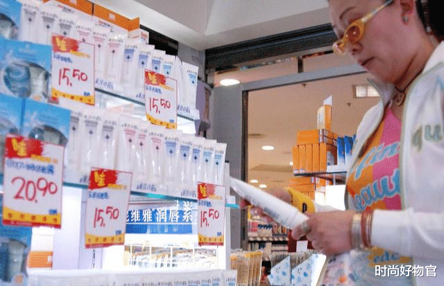 时尚好物官 建议女人：这3种“洗面奶”慎重购买，虽销量不低却存在很多问题