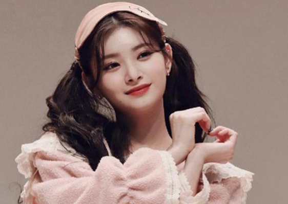 王怡人|王怡人不跪,遭韩网民吐槽!以往在韩中国艺人是怎么行大礼的?