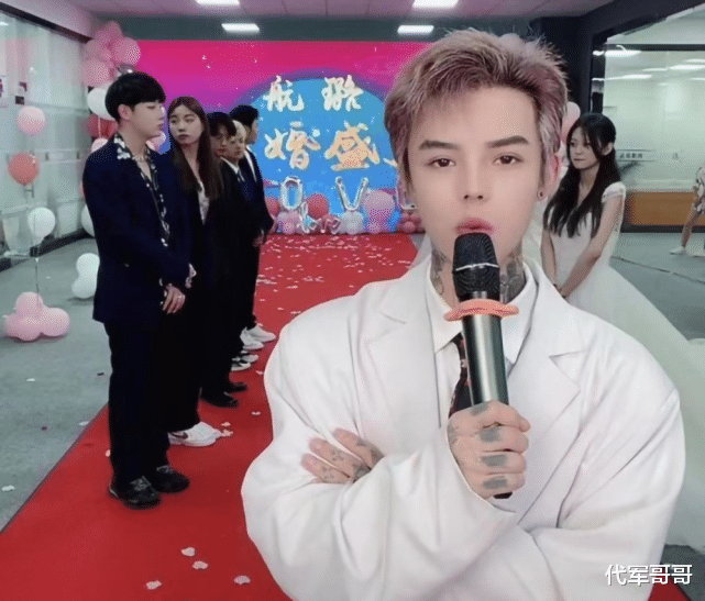 殷世航|盘点2021年被封杀的八大网红，你知道几位？