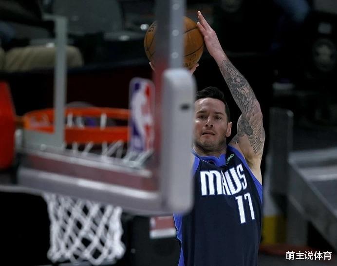 j.j.雷迪克|再见，鹈鹕！27+7前锋不满格里芬，2换3交易雷迪克成导火索