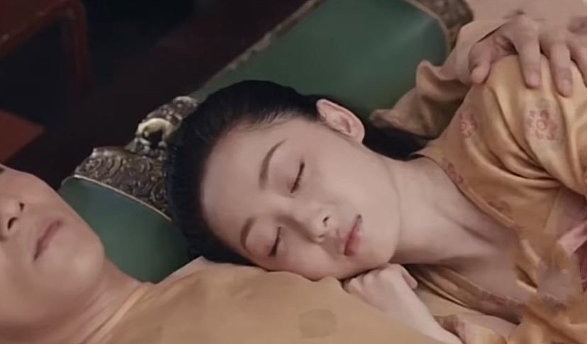 太子妃|《骊歌行》太子喝醉，宠妃不顾身孕献殷勤，早上醒来流血悔不当初