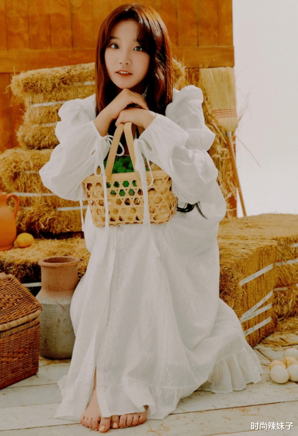 辣条|宋雨琦为何一直留着长卷发？看她剪完短发后，答案公开了