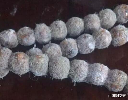 文玩|夏天一定注意的四种文玩,盘玩要加倍小心,否则很容易盘脏盘坏