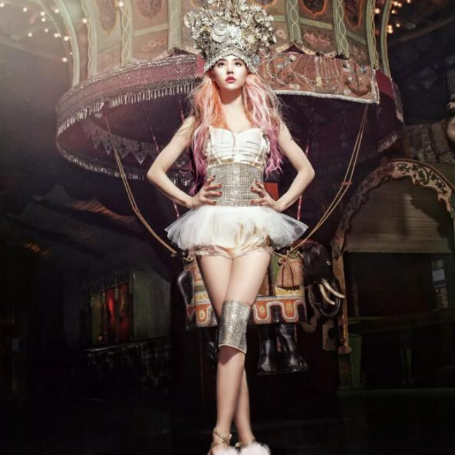 校花|浑水摸鱼，蔡依林成第一位被国际品牌解约明星，还恬不知耻骗人