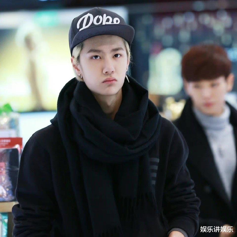 王一博|2022年，王一博继猪塑、豹塑后，又被虎塑了！