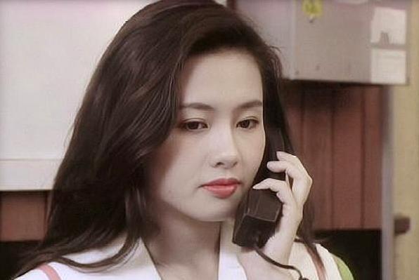 李丽珍|从玉女到胖大妈再到风韵犹存的徐娘，55岁的李丽珍经历了什么？