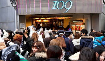 日本徹底沒瞭中國遊客，商店依舊混亂擁擠，日本人：那是中國門店-圖3