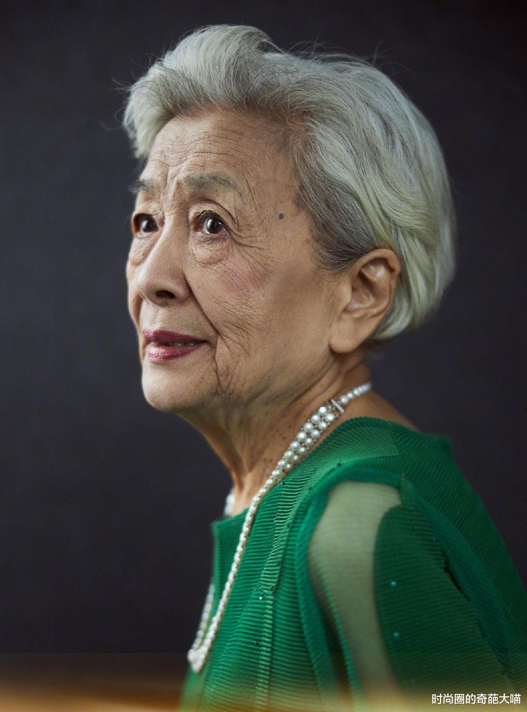 穿衣搭配|70岁老少女们真迷人，岁月沉淀历练后更展好气质，比年轻人还耀眼