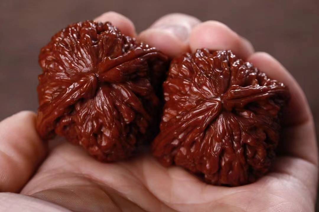 文玩核桃|文玩核桃不管是文盘还是武盘 最重要还是多刷