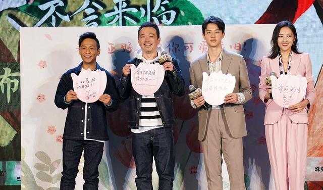 |二人转演员春天来了？赵本山甩出王炸，直接将3位爱徒送上院线