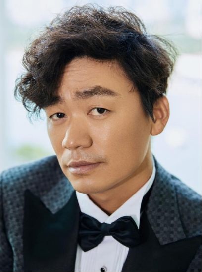 范上官|走了马蓉来了冯清,新女友黑料不断,王宝强到底迷恋她什么?