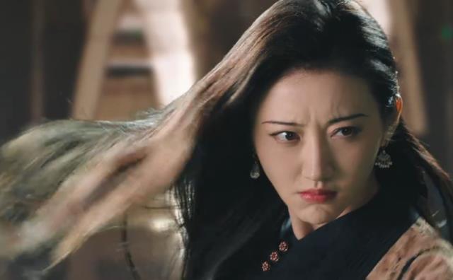 司藤|《司藤》白英临死前，终于说出秦放真实身份，连司藤见了也要行礼