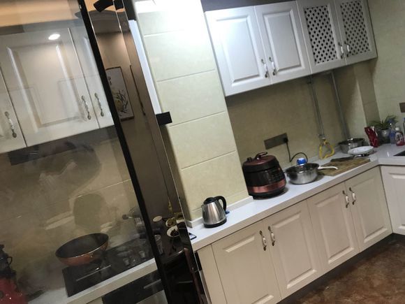 简易设计|头一次装修没经验，和媳妇儿自己弄的，这算混搭风？