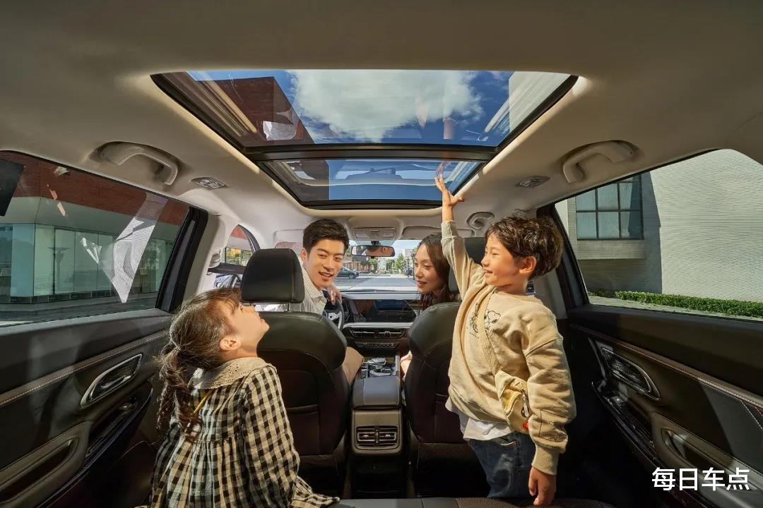 2021年高價值SUV推薦：長安歐尚X7PLUS，一款上市就賣2萬輛的好車-圖5