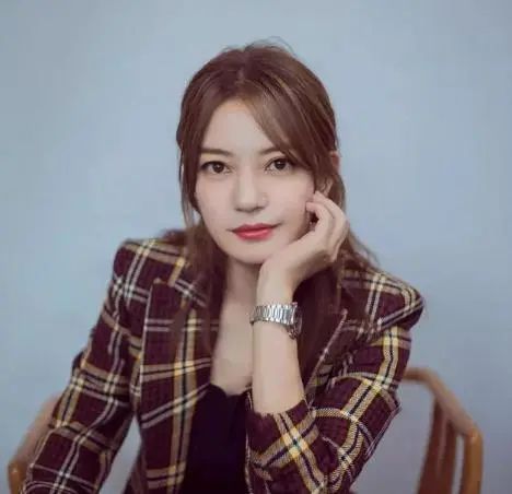 赵薇|毫不避讳!赵薇这是要官宣?