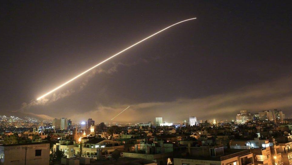 拜登一聲令下，美國以色列輪流空襲敘利亞，普京怒瞭派戰機反擊-圖3