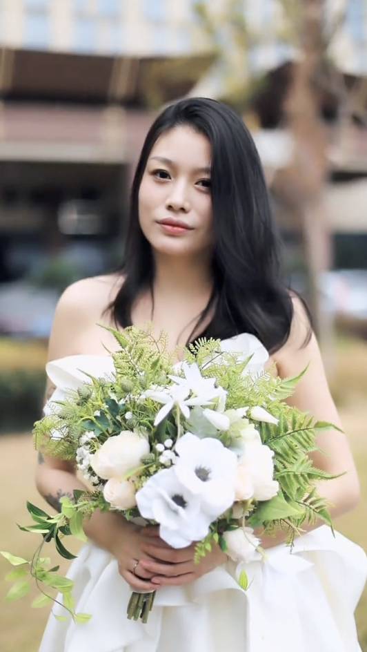 葛荟婕|汪峰前任晒婚纱照，34岁葛荟婕称要嫁给自己，小苹果颜值气质都像妈妈