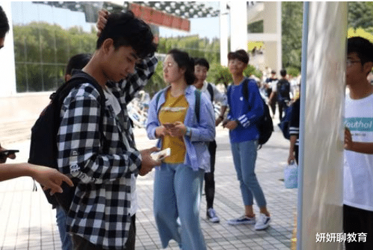 求职|适合文科女生学习的4类专业，不仅毕业好就业，发展前景也不错