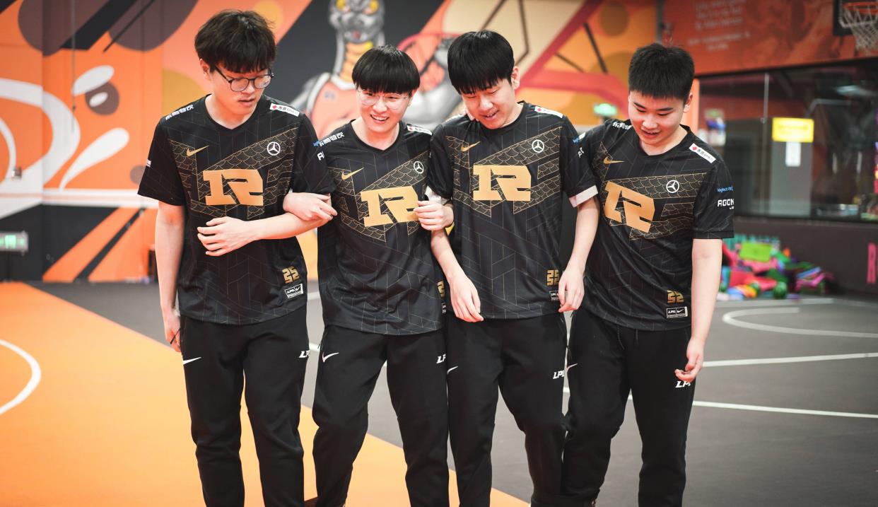 RNG|RNG又要天坑开局?主教练曝光粉丝炸锅,S12悬了