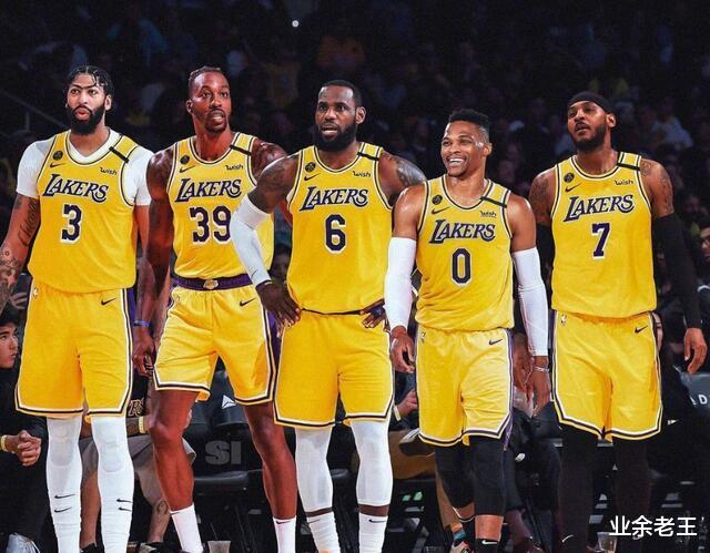 湖人队 休赛期最大赢家？湖人存在两大隐患，若签下这三人总冠军稳了！