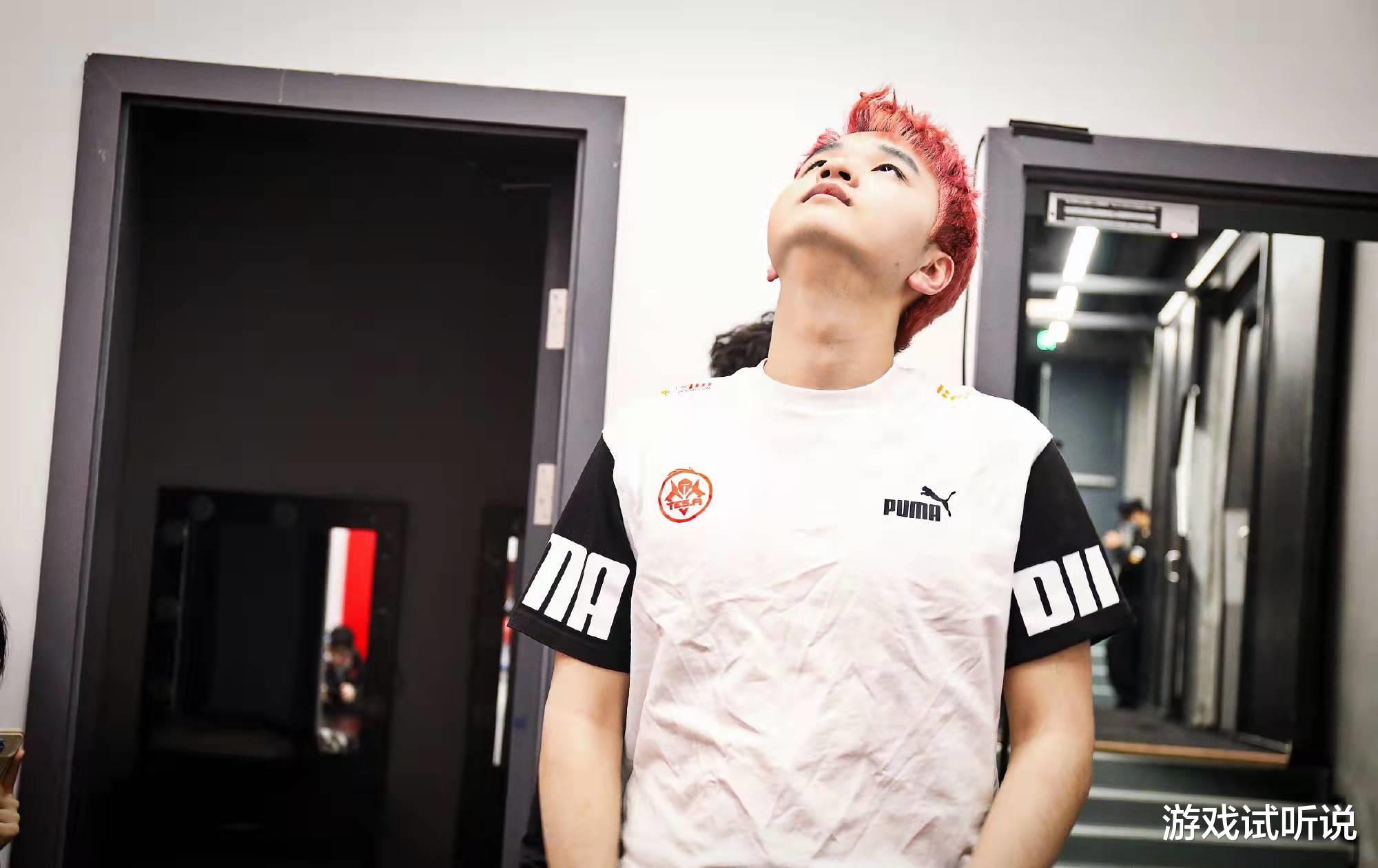 打野|TES重大调整：新人打野登场，湘军转型辅助，转会期大概率出走！