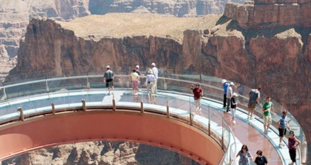 旅游业 5A级景区曾一年接待百万人次,如今为何无人光顾,面临破产?