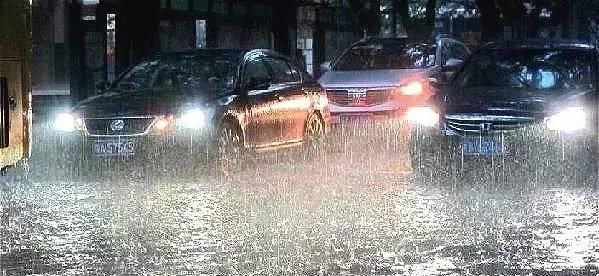 暴雨 我国遭遇特大“暴雨”，全球极端气候频发，到底是什么原因