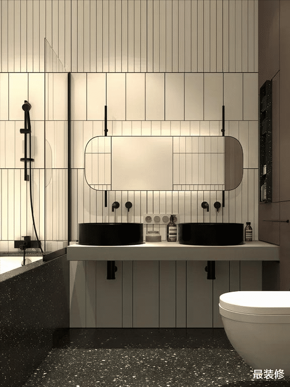 不管卫生间大小，学学年轻人的布置，高级美观还实用