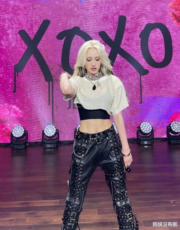 somi|“人间芭比”SOMI全昭弥：美貌、身材全面升级，《XOXO》大获好评