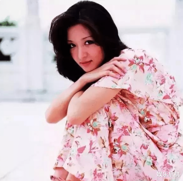 胡因梦|李敖娶了台湾第一美人胡因梦后，留下一句：美人便秘，与常人无异，就离了婚