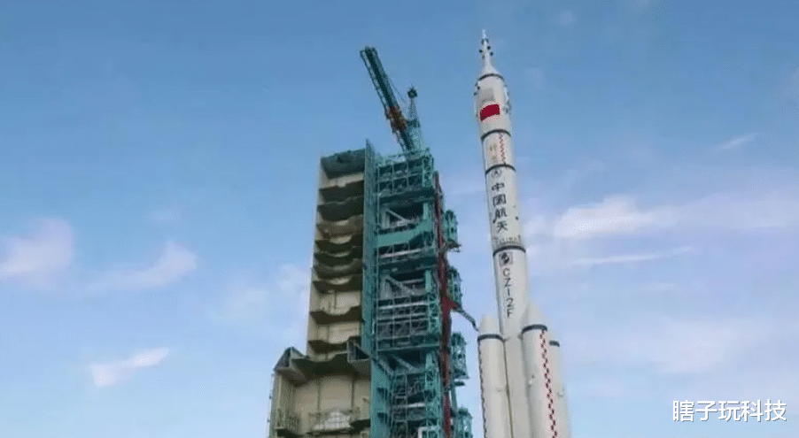 中秋节 神舟十二号返回需要分几步?