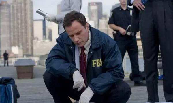 家中大小宝|传奇卧底加西亚,潜伏24年,不禁喊话上级:再不收网我就成老大了