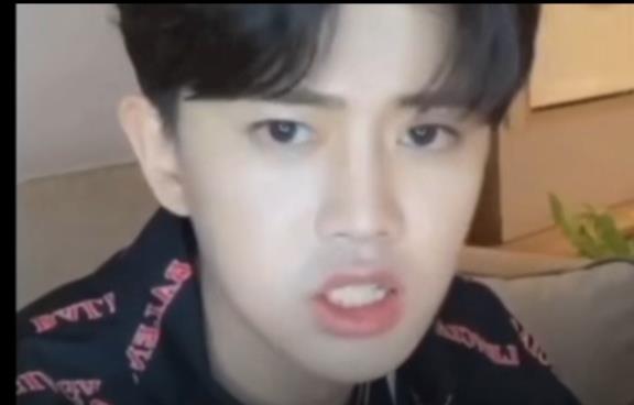 蓝焰突击|蓝焰突击惨被剪辑，任嘉伦自爆三个信息，角色豪爽拉兄弟摆poss