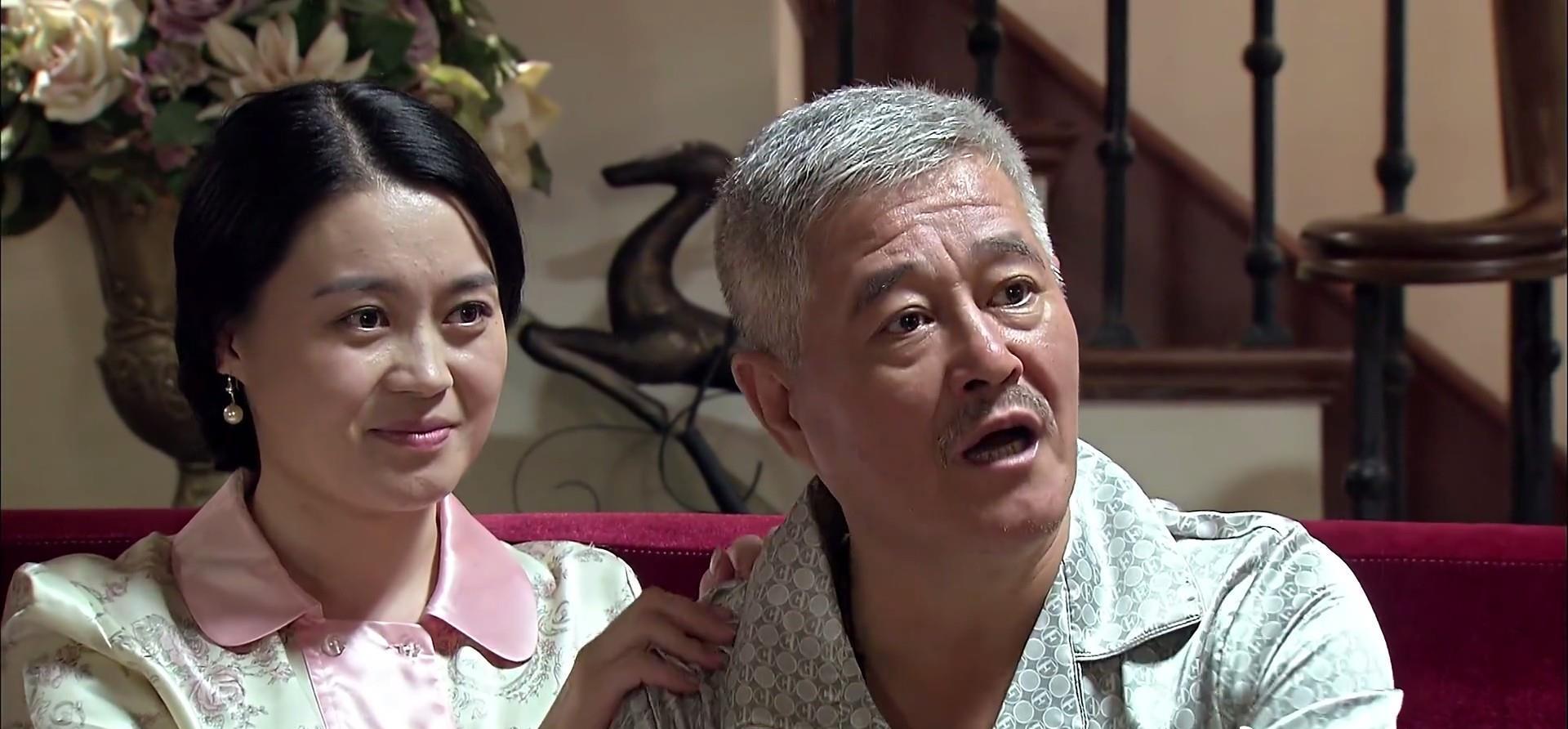 关婷娜|赵本山最美女徒弟关婷娜怀孕？晒孕肚照引发网友热评：和谁生的？