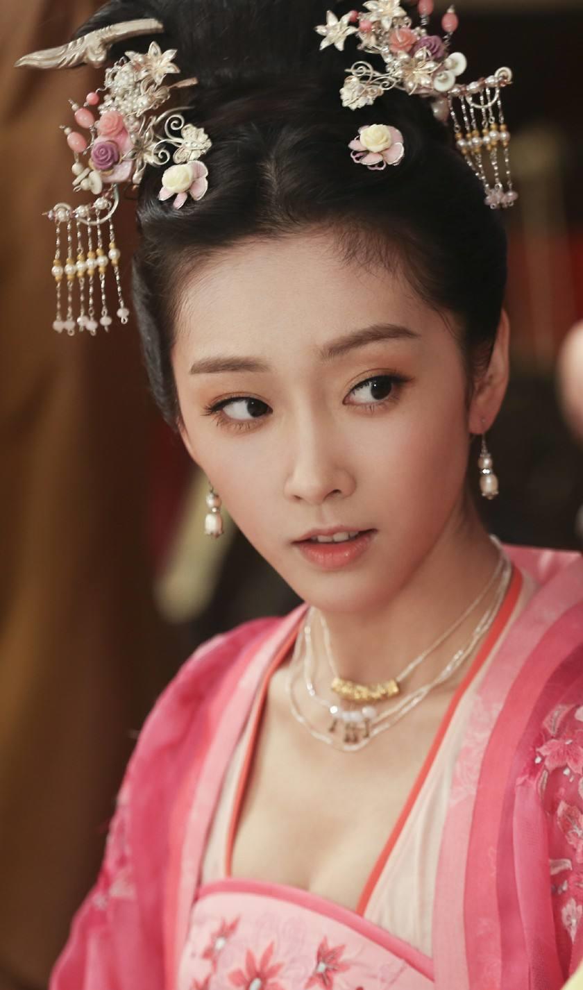 木木尔小倩|她是古装圈公认的“大家闺秀”,出道13年居然还不火?