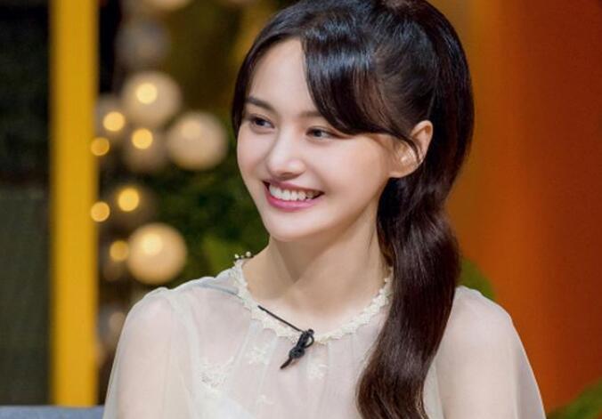 吴亦凡|吴亦凡社交账号被封禁，被封杀力度内娱第一，郑爽为何不被封禁？