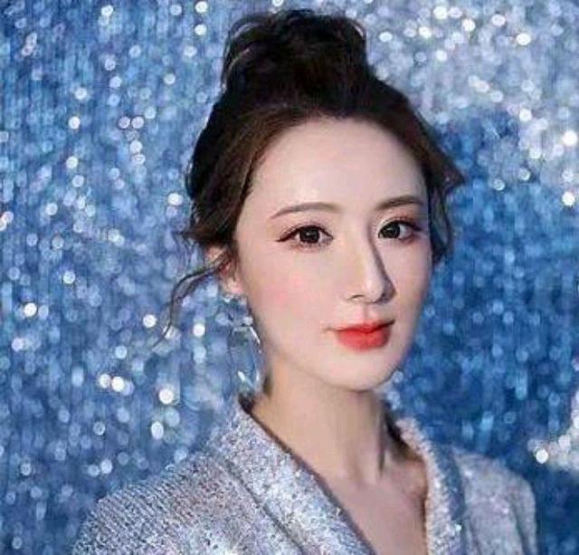 刘昊然|被惹怒? 李佳琦直播被刷屏“是否缴税”, 他急赤白脸回应：我纳税了