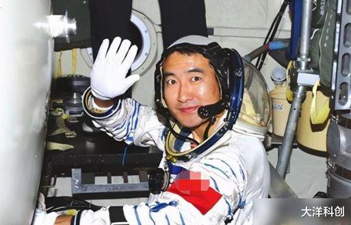 航天员 神舟十三名单人选初定！女航天员确认出差，驻留时间翻倍长达半年