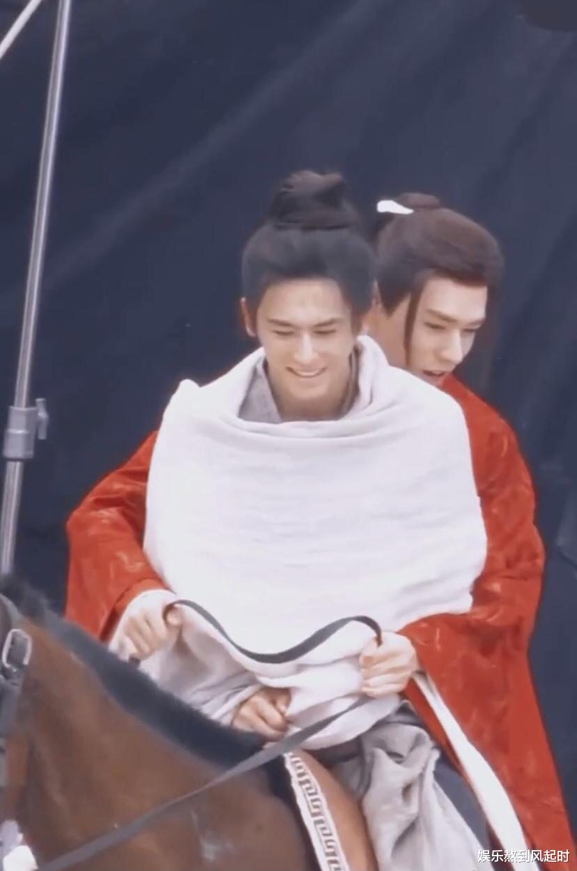 龚俊|龚俊签约新丽？与顶流同属一家资本，商务团队赶超一线明星