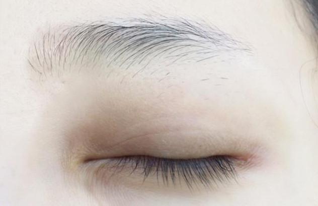 眉笔 评价“两极分化”的四叉眉笔，到底好不好用？过来人：真的很方便