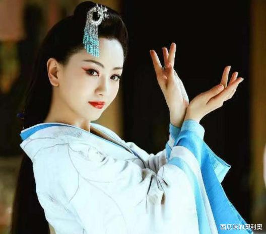 杨蓉|把演员当兼职的女星，因太晚太远拒绝去看剧本，颁奖也基本不去